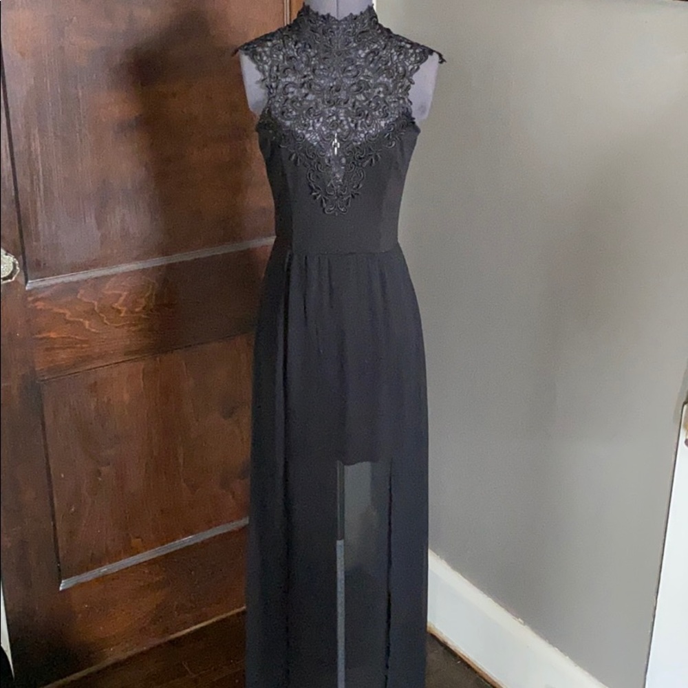 Maxi black lace and Poly dress